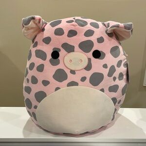 NWT 16” Aquitaine the Spotted Pig Squishmallow